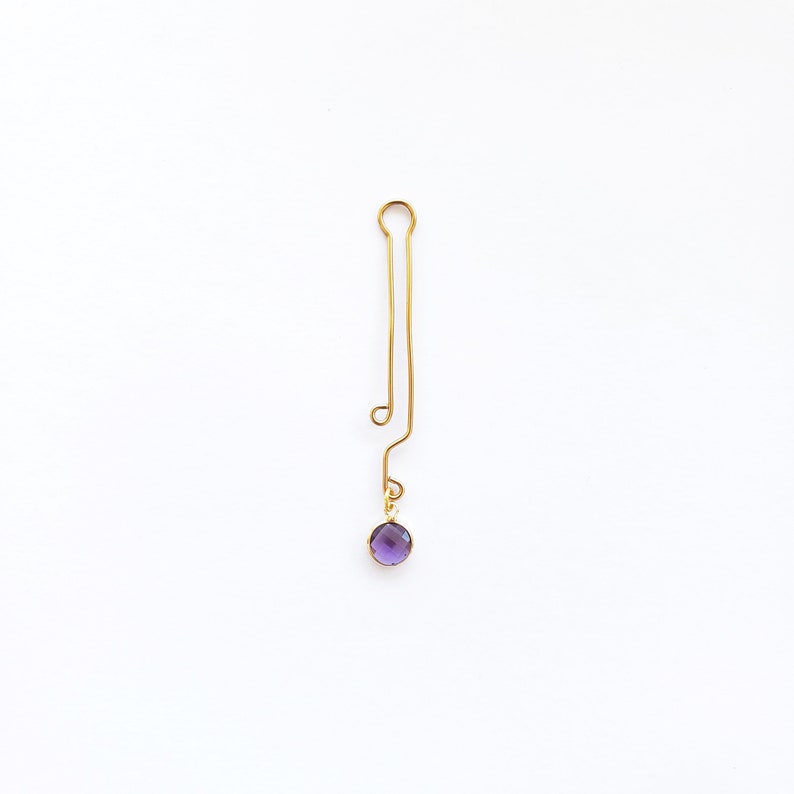 Labia Clip with Purple Crystal. Gold