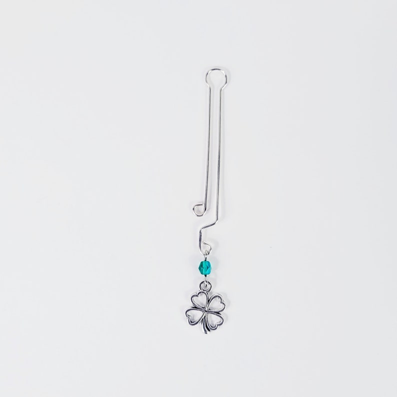 Labia Clip with Four Leaf Clover