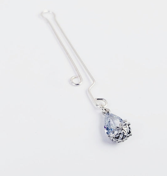 Non Piercing Labia Clip with Cubic Zirconia.